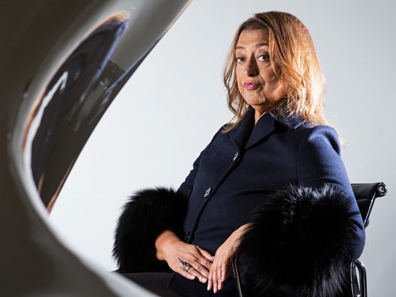 Zaha Hadid – Nữ hoàng của những đường cong kiến trúc