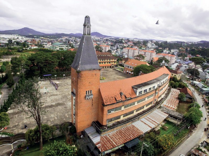 Grand Lycée Yersin - Nỗi u hoài về thời gian đã mất