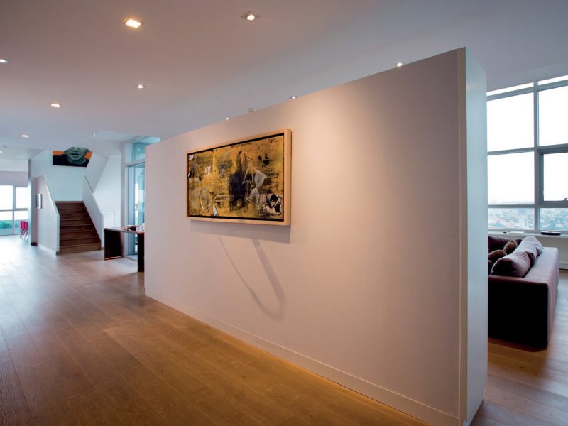 Phòng tranh tương phản