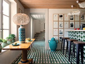 Terry de Gunzburg - feature