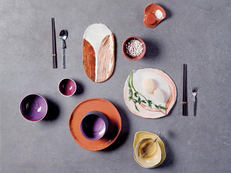 Bộ ảnh sắp đặt: Chạm tay mùa hè