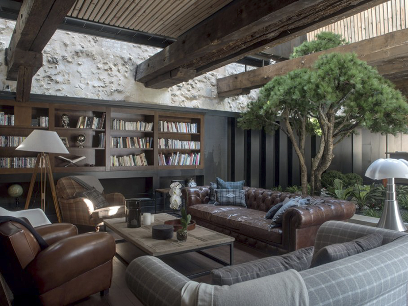 Le Chai: Độc đáo ngôi nhà từ xưởng rượu vang