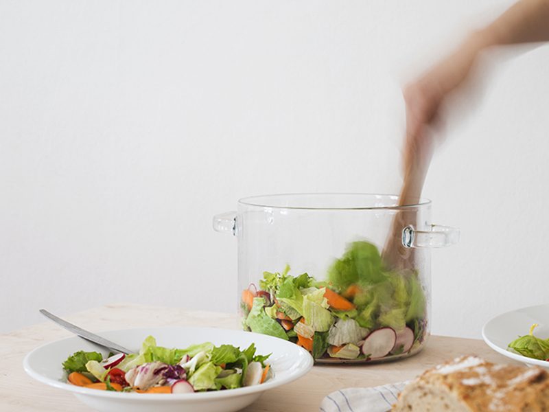 Huy Pham cho ra mắt thiết kế bộ nồi thuỷ tinh trong suốt