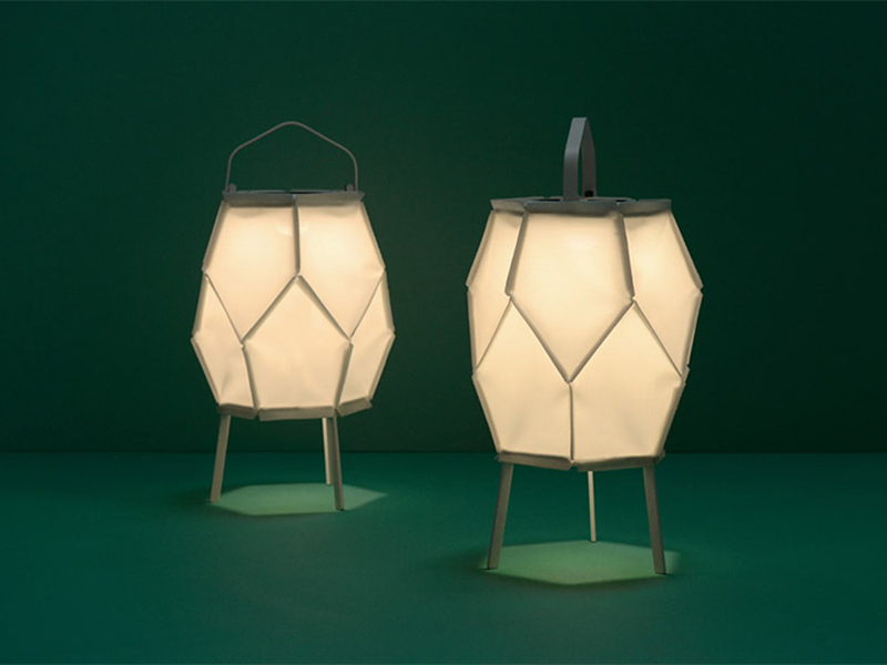 Bộ sưu tập đèn sạc pin độc đáo của Normal Studio với vật liệu bền vững