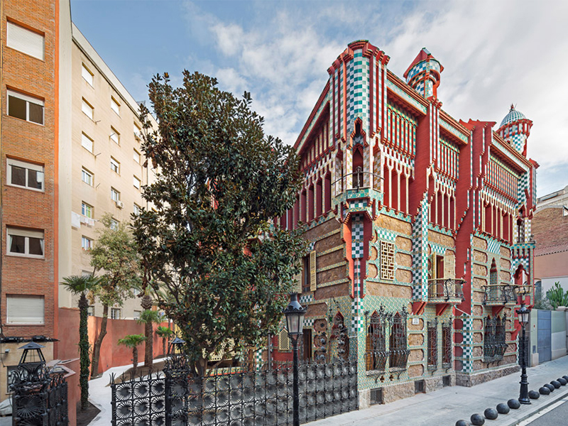 Casa Vicens - Dự án khu dân cư đầu tiên của Antoni Gaudí khai trương sau khi được tôn tạo