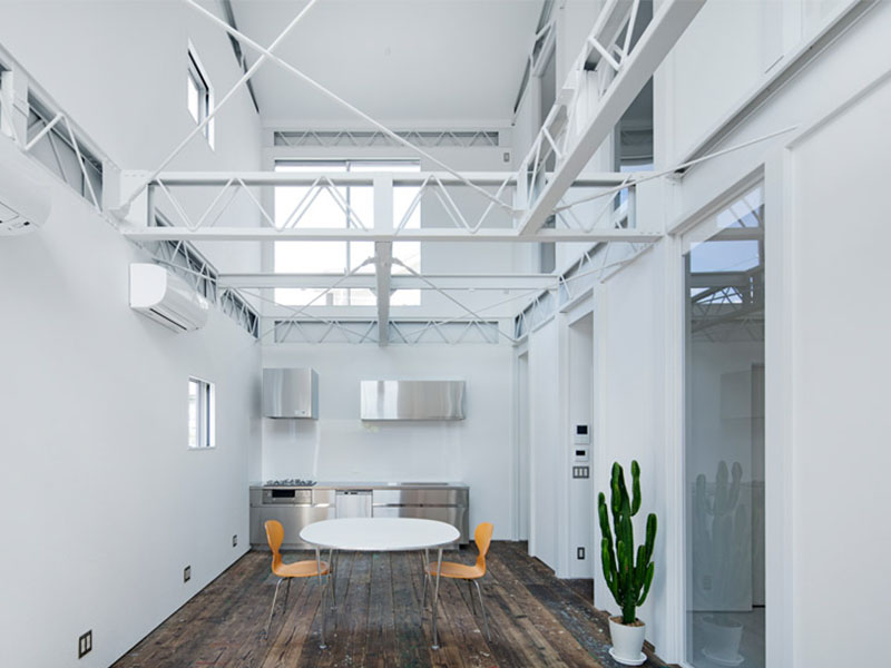 Shuhei Goto biến tổ hợp xây dựng thành căn nhà ở Shizuoka