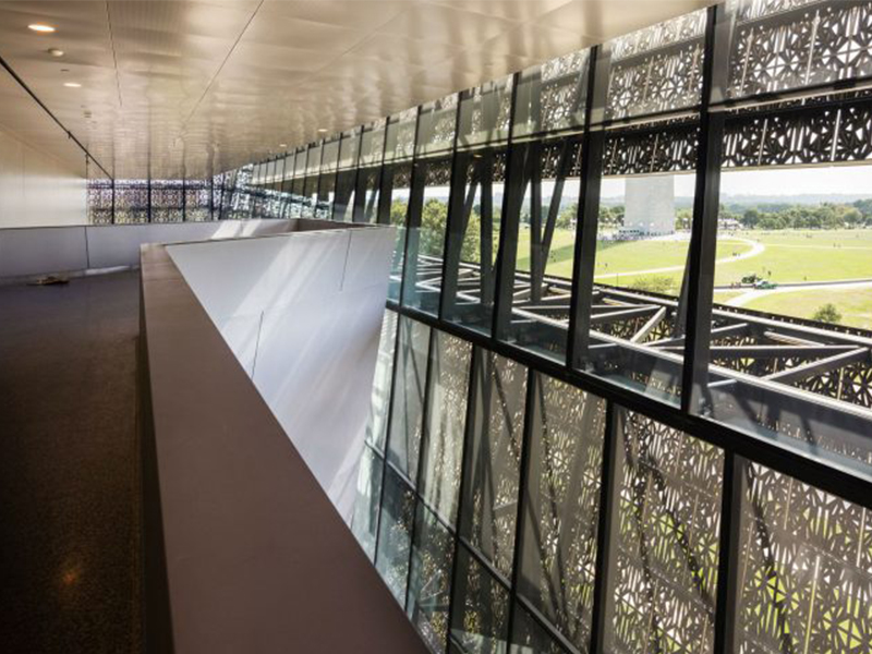 Cửa hàng nội thất mới của Knoll lấy cảm hứng từ lâu đài Ma-rốc