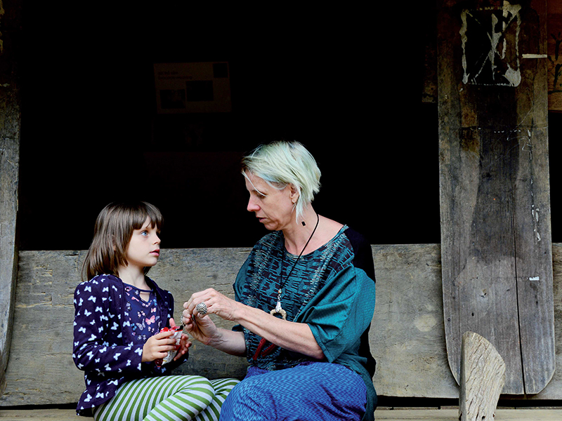 Nét đương đại bên ngôi nhà ven sông của Ava và Lodo ở Phúc Hải