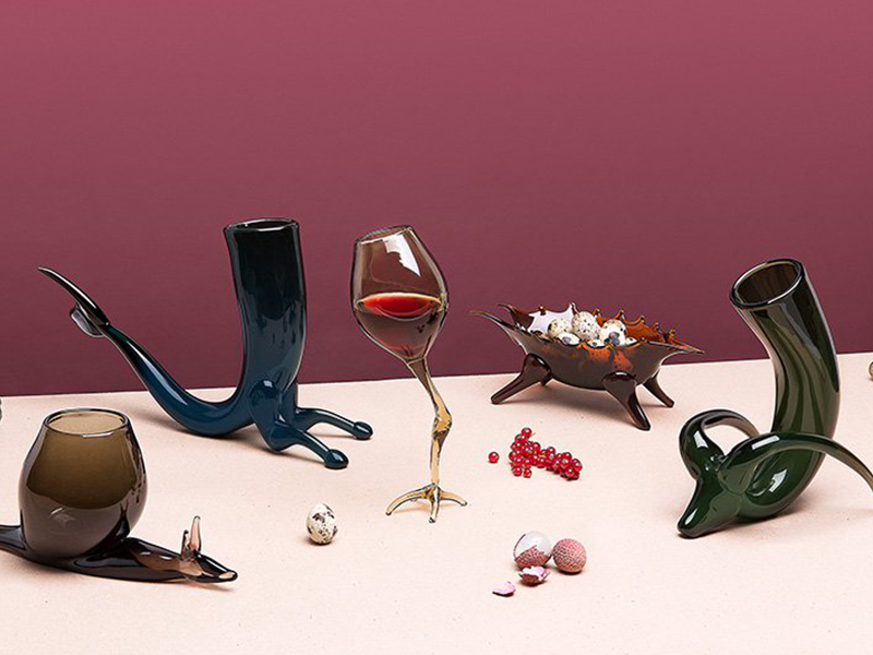 Rhyton - Bộ sưu tập dụng cụ thủy tinh độc đáo