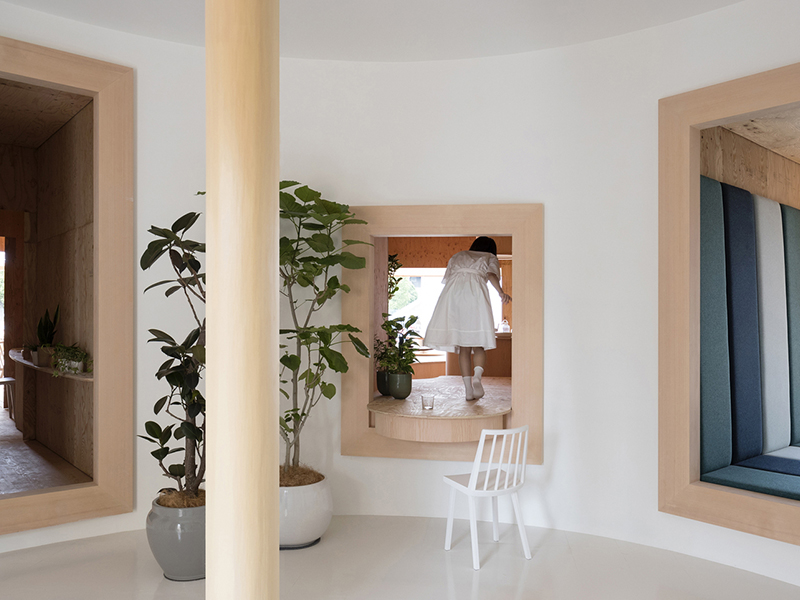 Ngôi nhà Nhật thanh bình với những nhánh rẽ duyên dáng