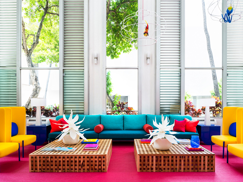 New Shoreline Hotel - Khách sạn độc đáo sắc màu giữa lòng Hawaii