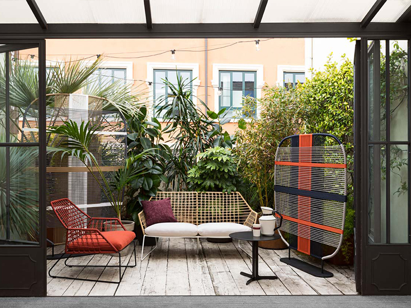 Saba Italia và bộ sưu tập nội thất sân vườn đầy sắc màu