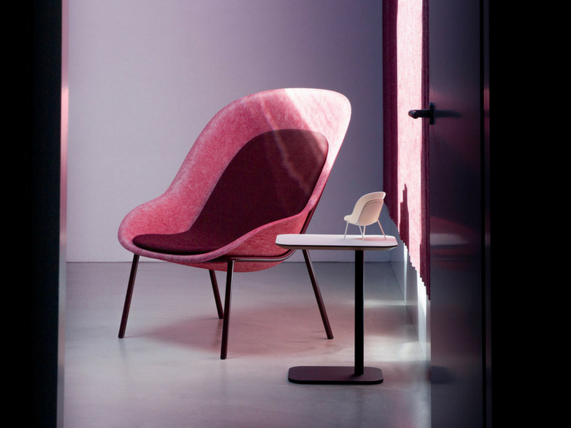 Hai mẫu ghế văn phòng cực phong cách làm từ chai nhựa tái chế của De Vorm