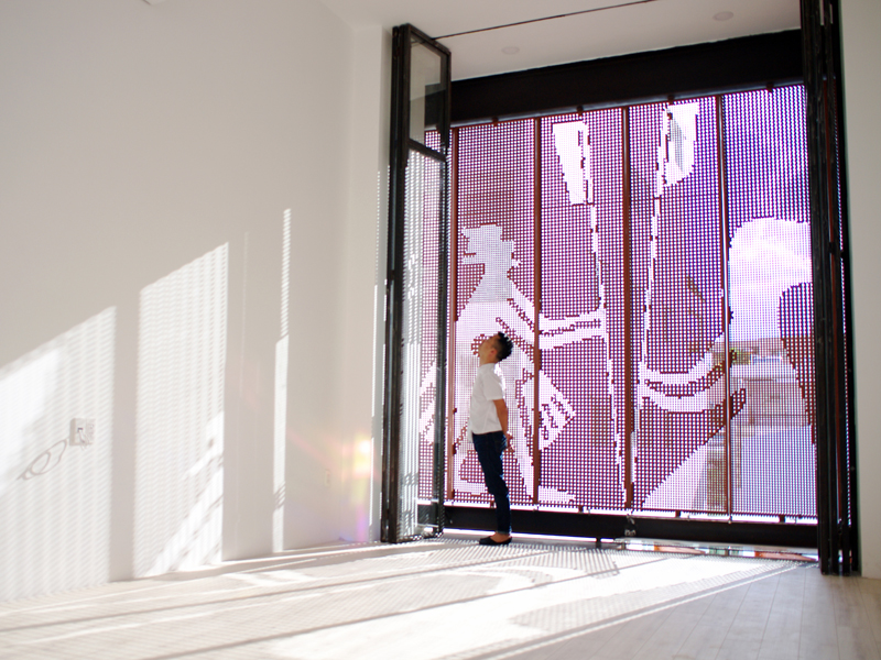 Nhà đèn lồng lung linh góc phố