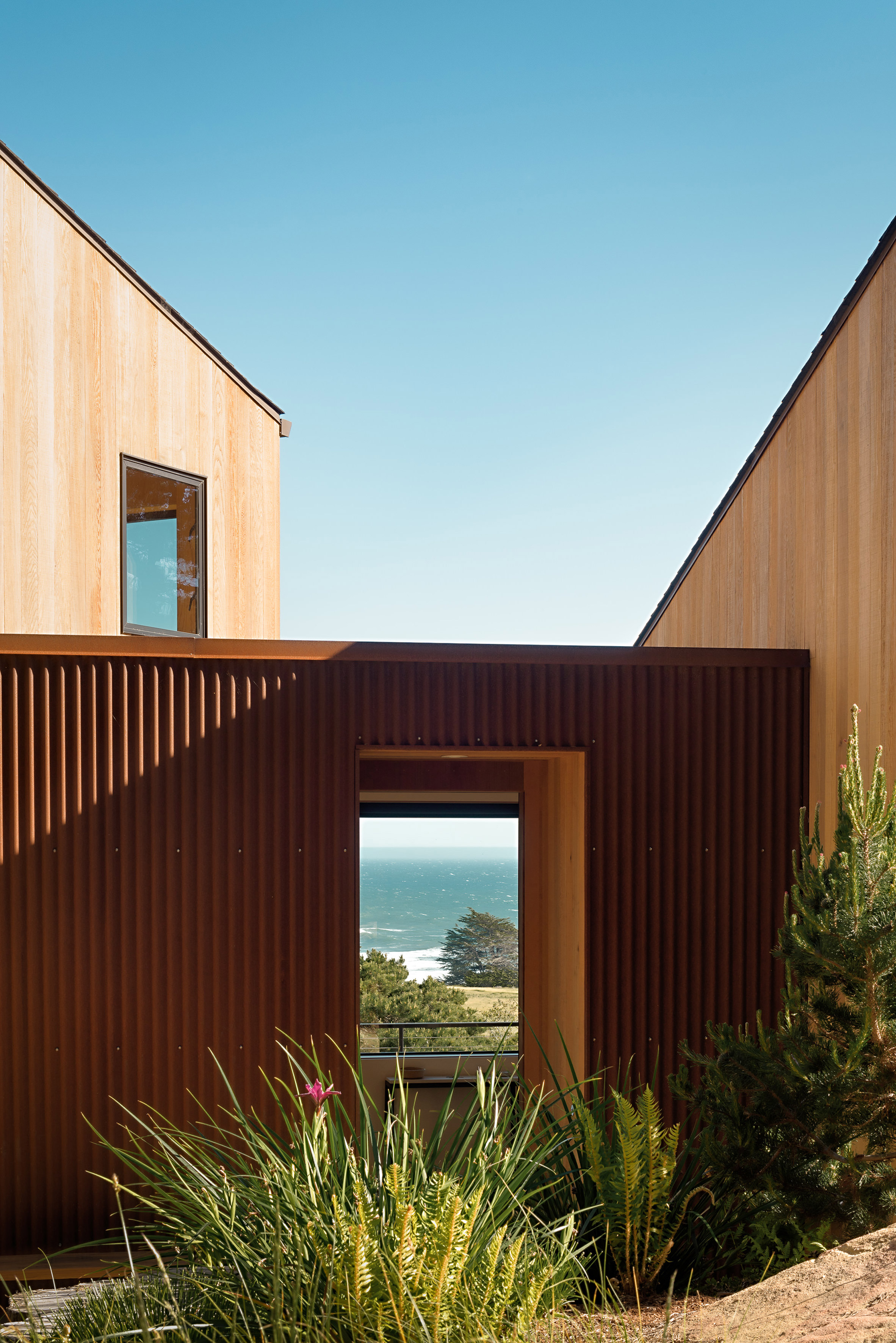 nhà bên biển coastal-retreat-malcolm-davis-architecture-sea-ranch-sonoma-county-califorinia-relaxing-space-elledecoration vn 4