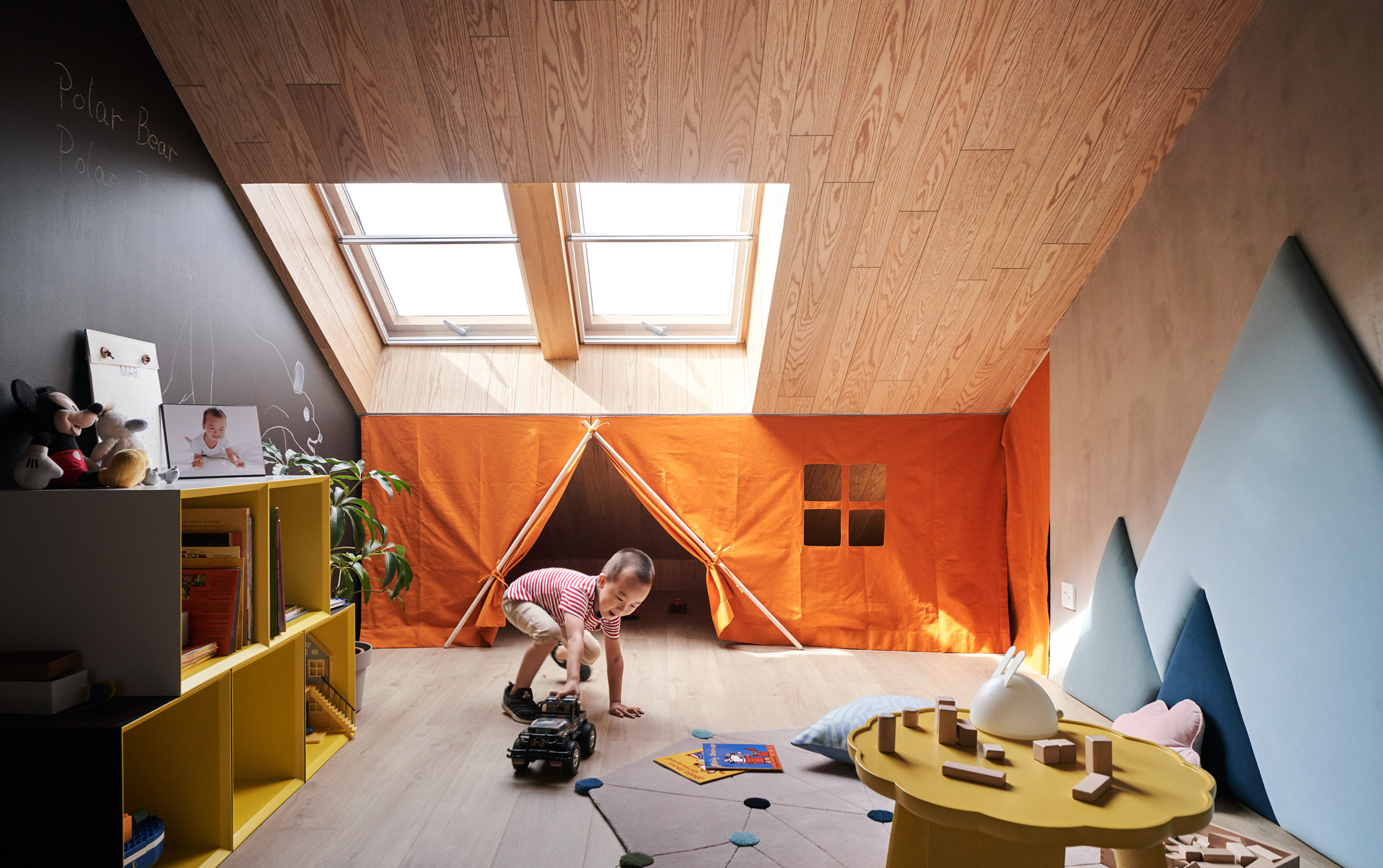 căn hộ cho gia đình trẻ starburst-house-hao-design-interiors-residential-china-beijing-elledecoration vietnam 8