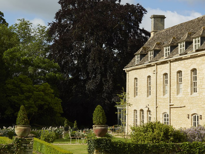 5 khách sạn tránh xa ồn ào nơi phố thị