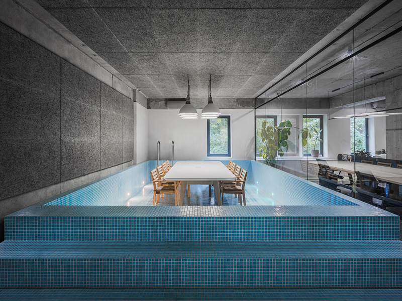 Banda Agency - Chốn văn phòng lạ kỳ