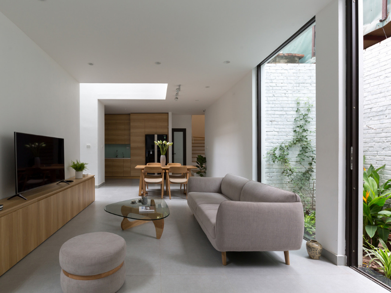 Nhà Thuỵ Khuê – nhà phố “nấp” vào tươi xanh