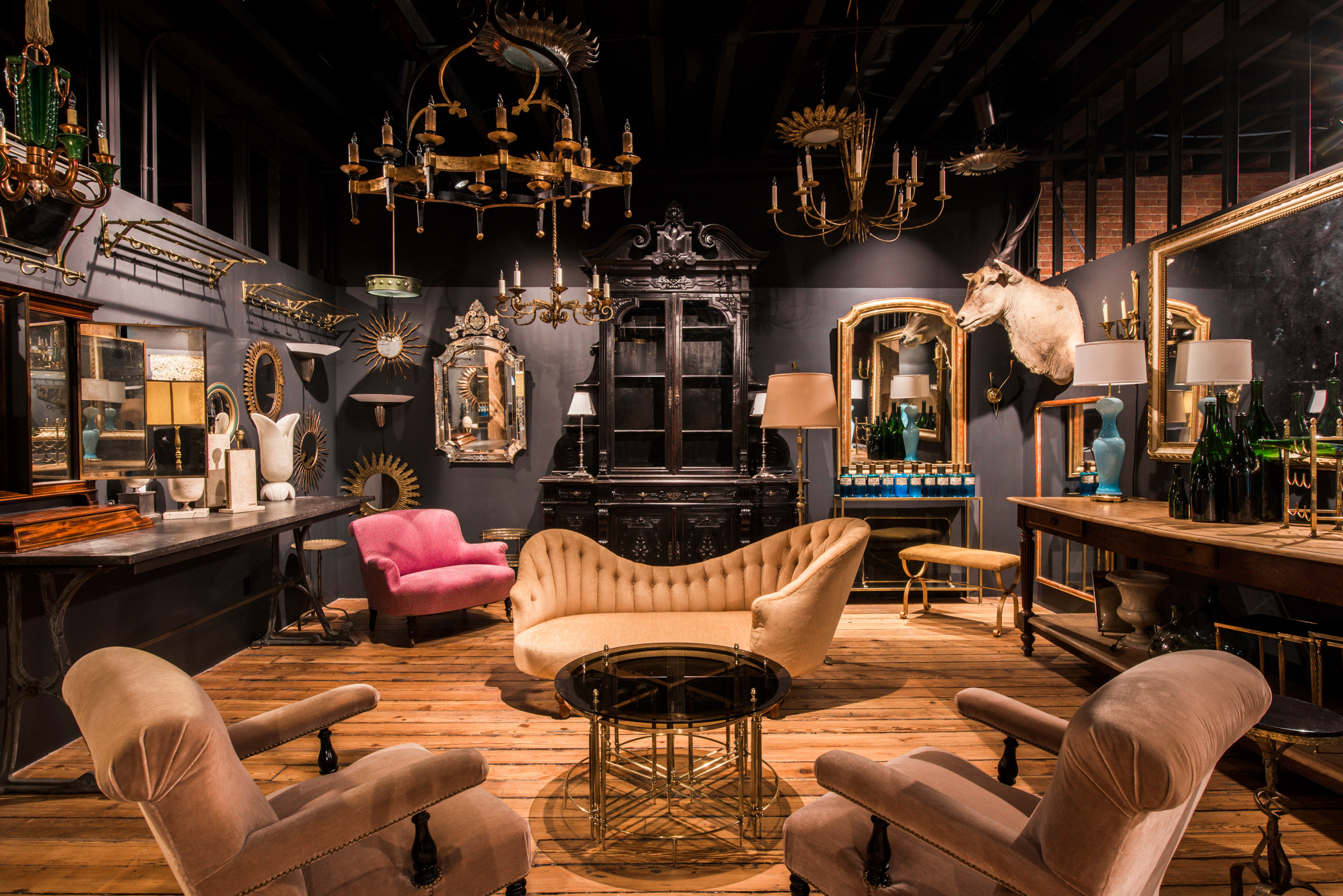showroom 2