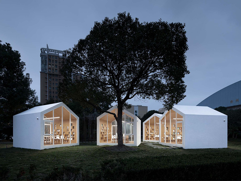 Reading Village - 80 mét vuông của cây và sách