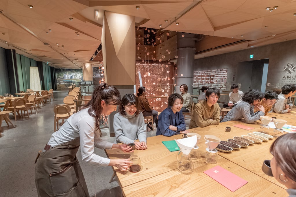 starbucks reserve roastery tokyo elledecoration vn 8