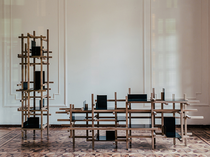 BST kệ Trama - Nguồn cảm hứng dở dang