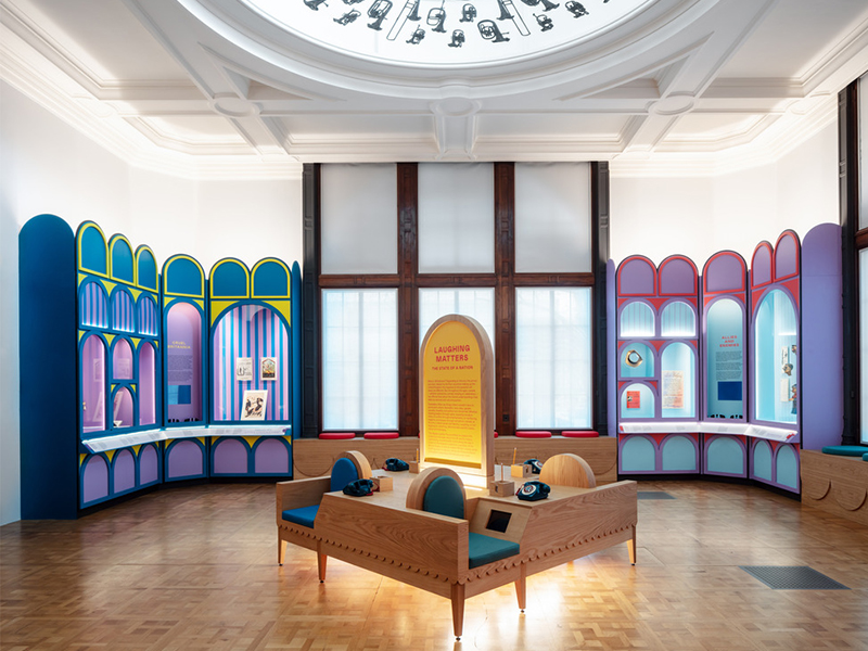 Triển lãm Laughing Matters - Góc nhìn toàn diện về người Anh qua lăng kính hài kịch