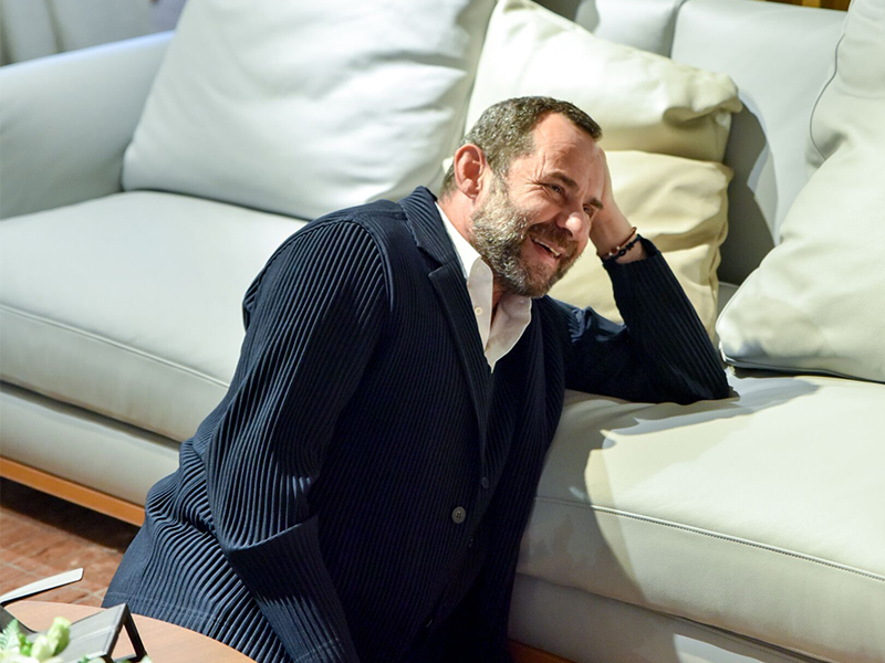 Roberto Palomba - Cảm hứng bất tận từ chất liệu da