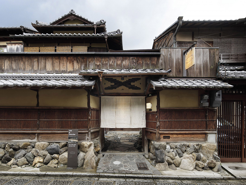 Dandelion Chocolate - Quán cafe gỗ tuyết tùng ở Kyoto