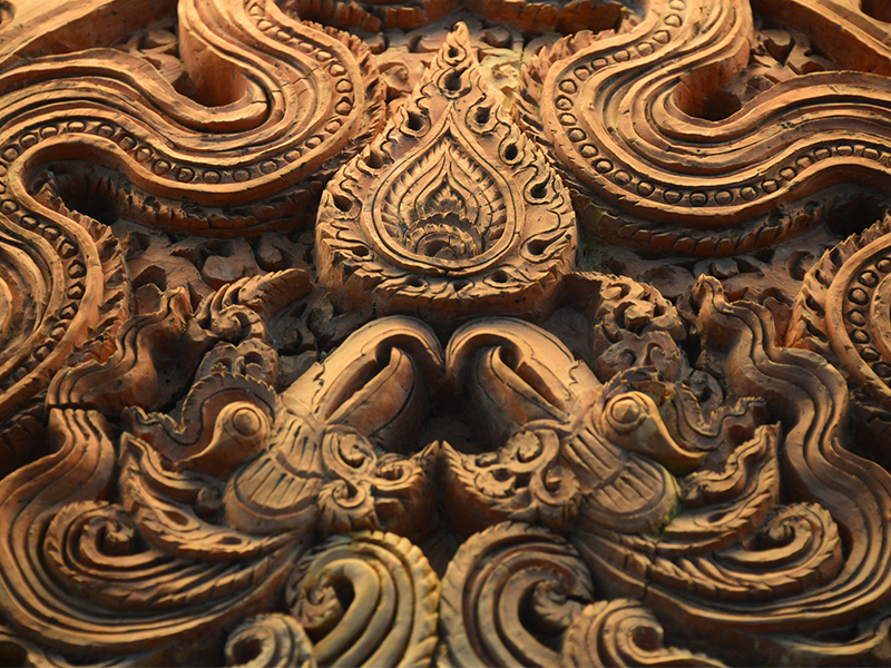 Duyên sắc trên nền gốm kiến trúc hoàng triều Đại Việt