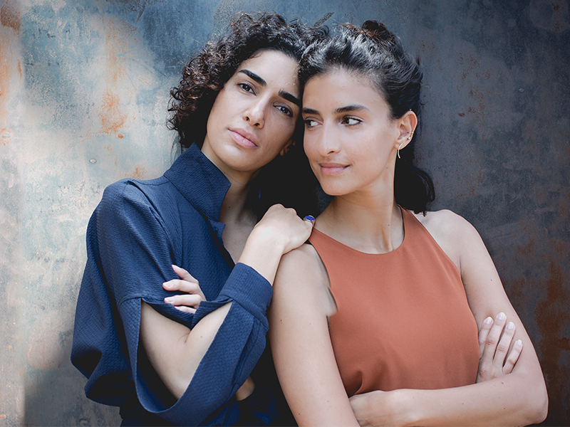 T SAKHI - Đa chiều tính nữ