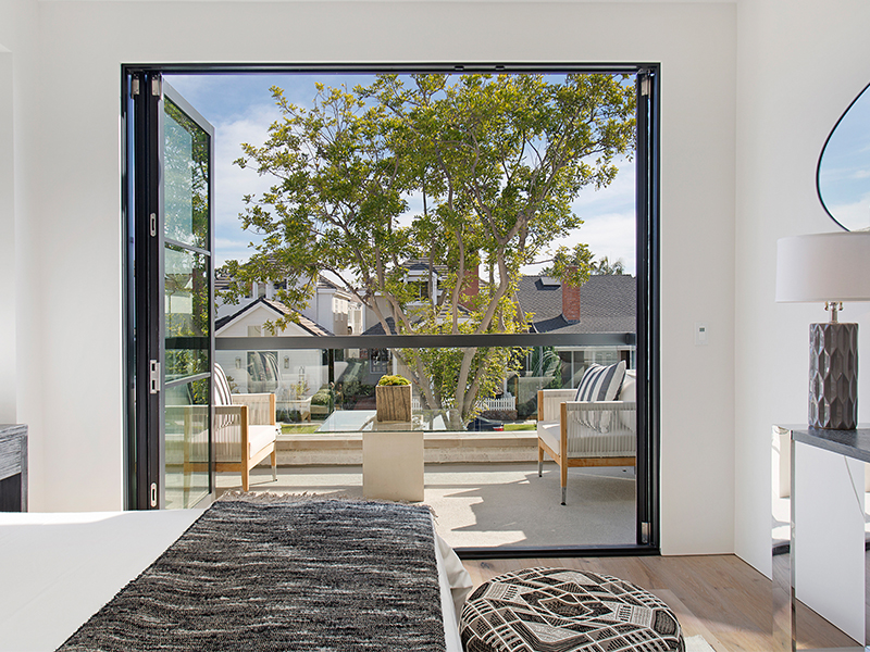 Carnation - Nét tinh giản mang tinh thần đồng quê Pháp