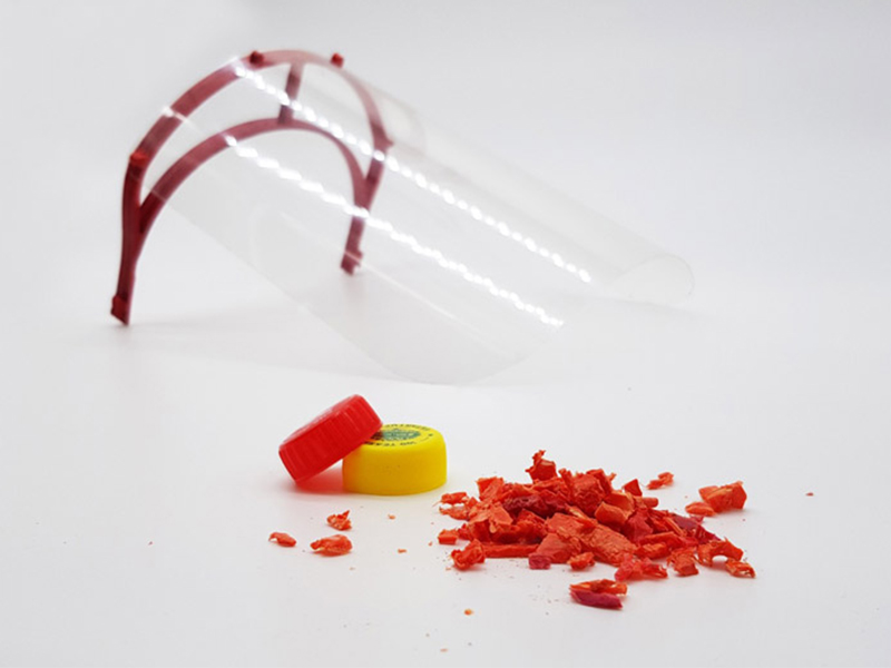 Mặt nạ bảo hộ tái chế từ nhựa