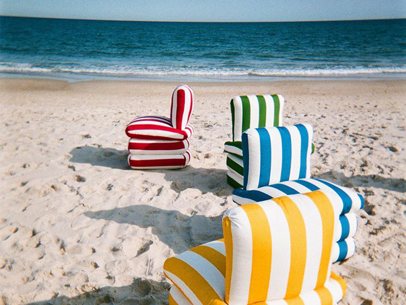 The Pillow Chair - Mùa hè vùng Riviera