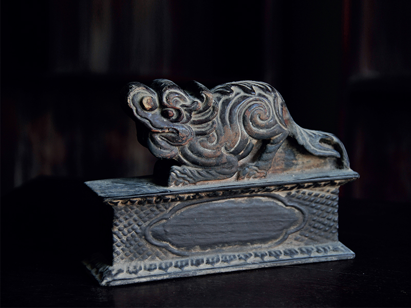 Cảm xúc cùng hình tượng Nghê