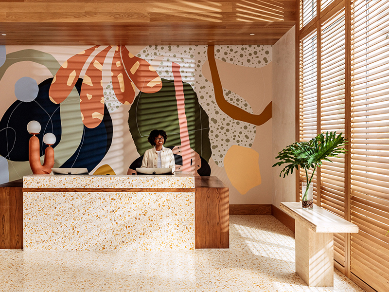 Hotel June - Biển xanh ngọt ngào