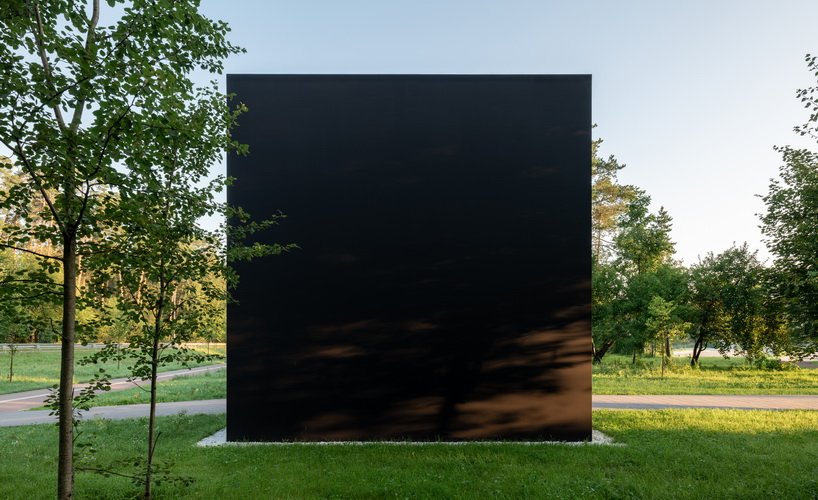 Black Square 1