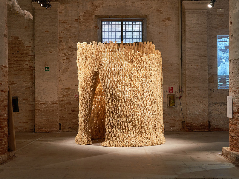 Alive - Thử nghiệm kiến trúc vi sinh