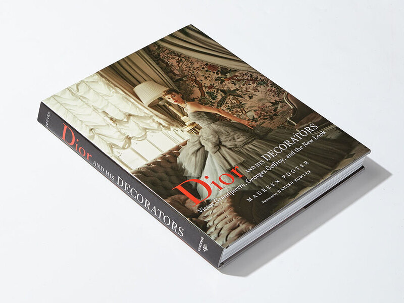 Không gian  nội thất của nhà thời trang Dior