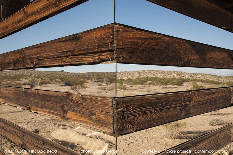 Nhà gương Lucid Stead 9