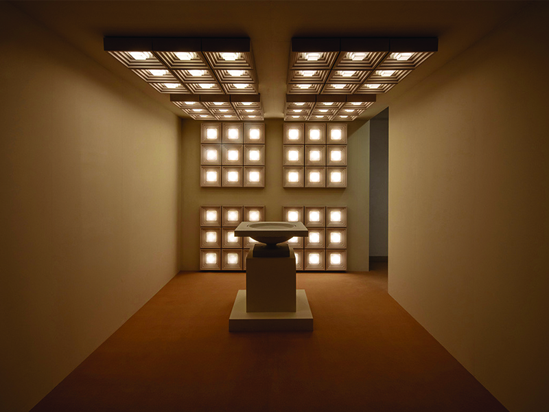 Divine Inspiration - Tác phẩm ánh sáng từ Lee Broom trong tuần lễ thiết kế Milan