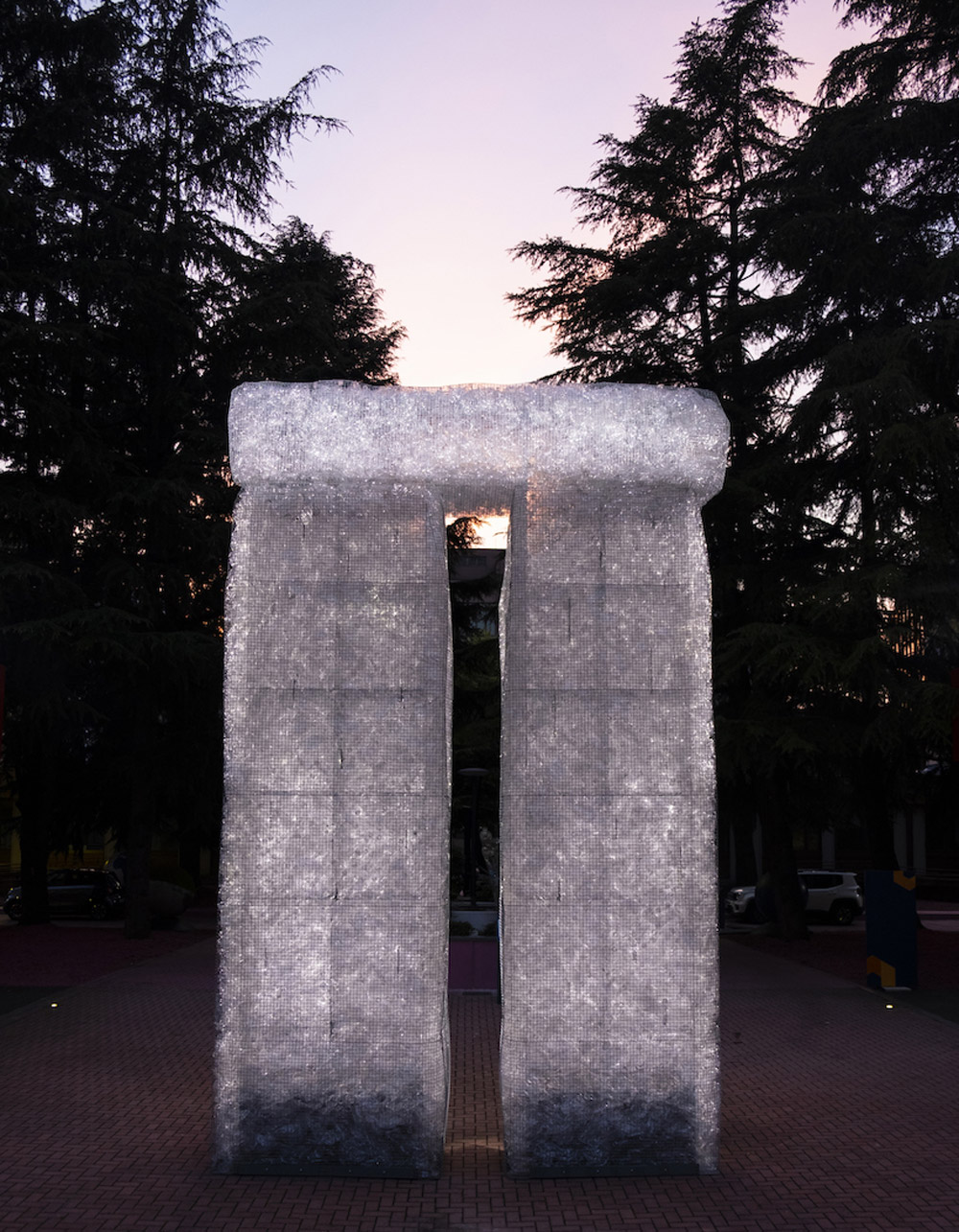 Stonehenge Plastic Monument hình dáng nhẹ và vững chắc