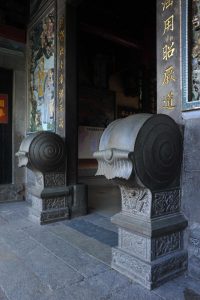 Điêu khắc đá hội quán người Hoa trống đá Nhị Phủ Miếu
