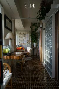 Không gian sống họa sĩ Lập Xuân hiên, hành lang lobby