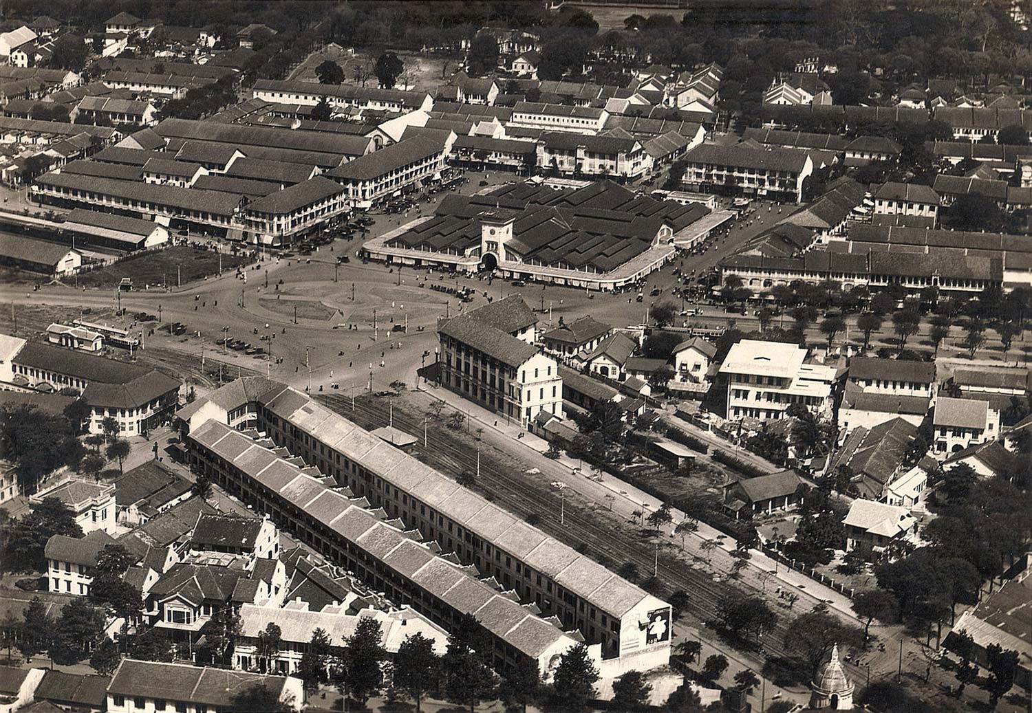 Góc nhìn thời Đông Dương chợ Bến Thành 1920
