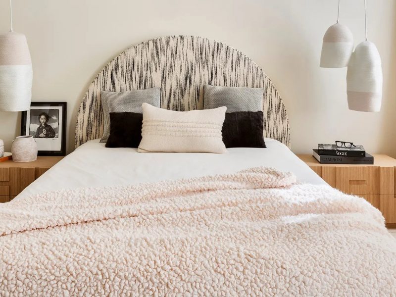 11 mẹo sắp đặt phòng ngủ tối giản cho giấc ngủ êm đềm