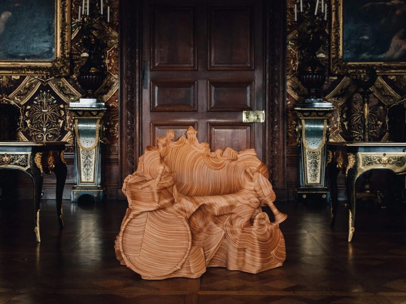 Triển lãm nghệ thuật giao thoa cổ điển và đương đại