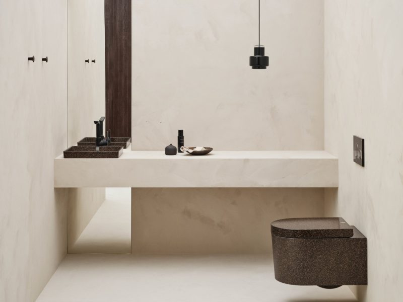 Ý tưởng bồn cầu bền vững với chất liệu từ gỗ vụn