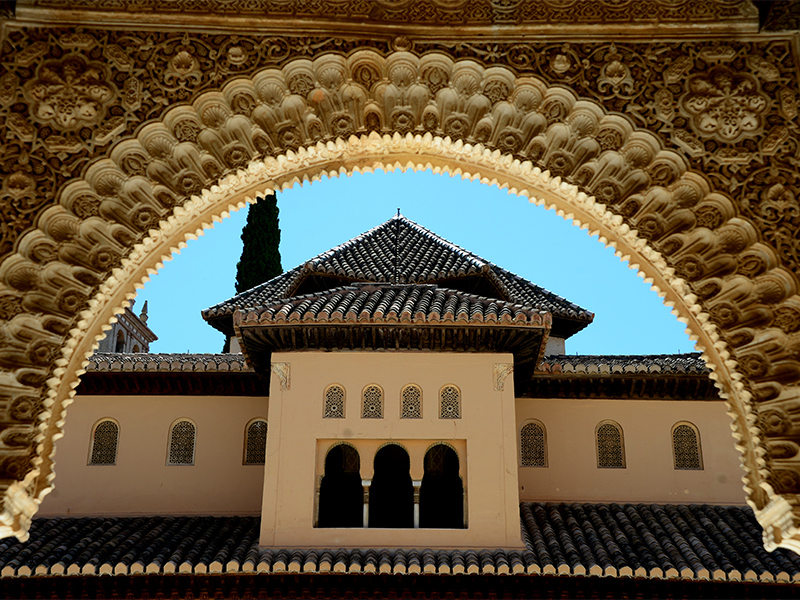 Diệu kỳ Alhambra, nét trang trí kiến trúc Hồi giáo